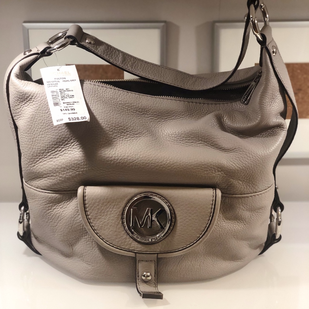 Micheal Kors pearl gray shoulder bag, large